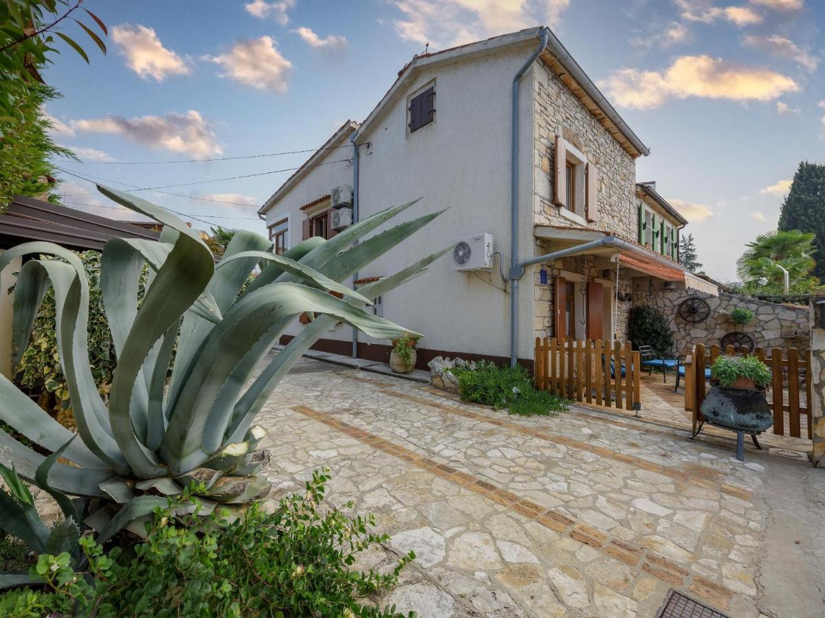 Casa Astrid By The Sea In Poreč Eksteriør bilde